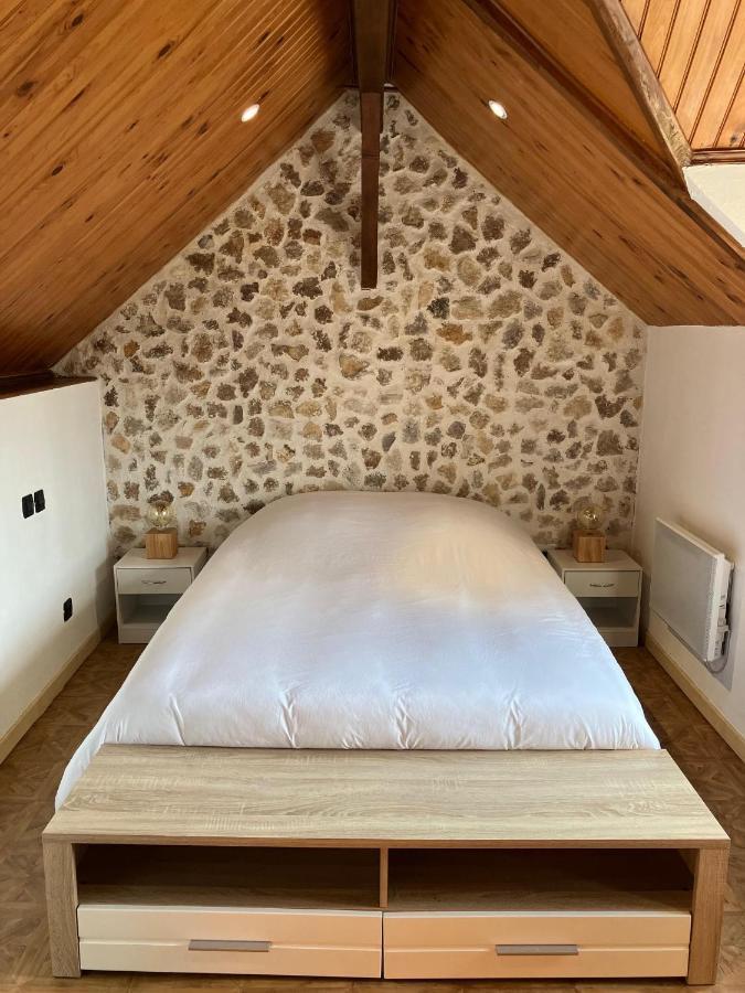 La Petite Maison De La Vallee Bazainville 外观 照片